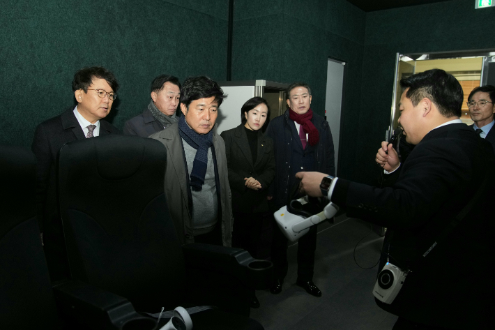 경주시의회 경제산업위원회, 스마트미디어센터 현장 점검